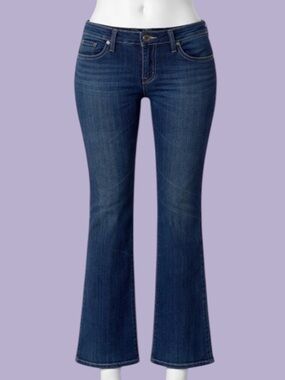 Q-Baby Wrangler Vintage 1990s Dark Blue Flare Jeans